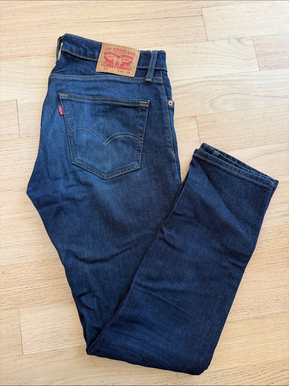 Levi's Men's 511 Jeans Dark Blue Slim Straight Jeans
